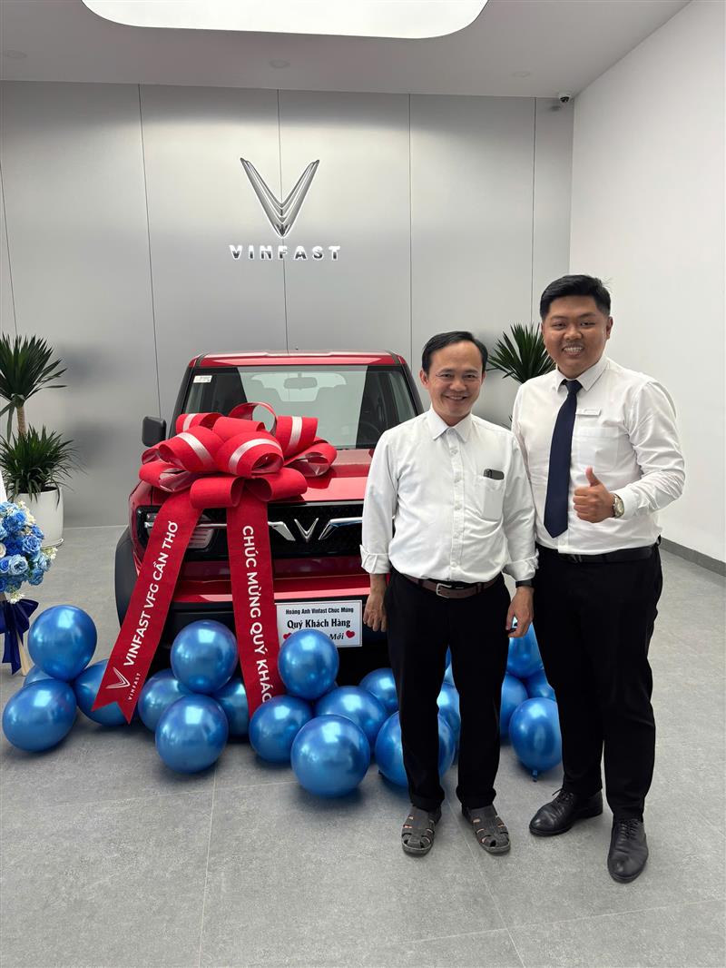 Giao xe cho Quý khách hàng